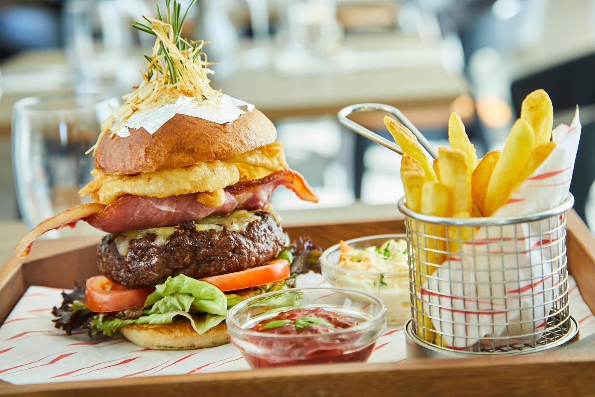 Courtyard By Marriott London Heathrow Airport Ξενοδοχείο Harlington  Εξωτερικό φωτογραφία